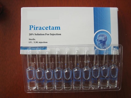 10 ампул препарата Пирацетам для внутривенного применения при инсультах